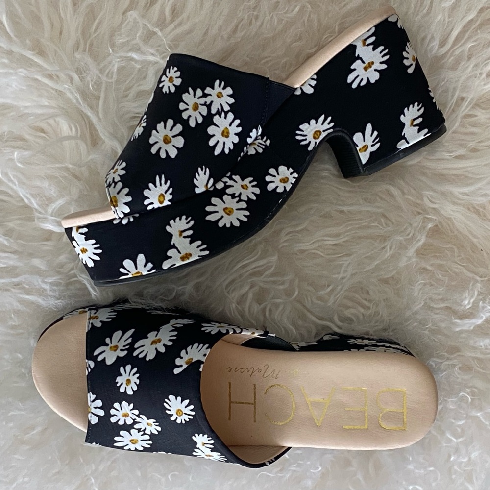 Beach by Matisse Platform Sandals - Picture 6 of 8